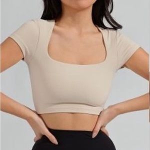 Buffbunny Butter Crop Top Size M Stardust